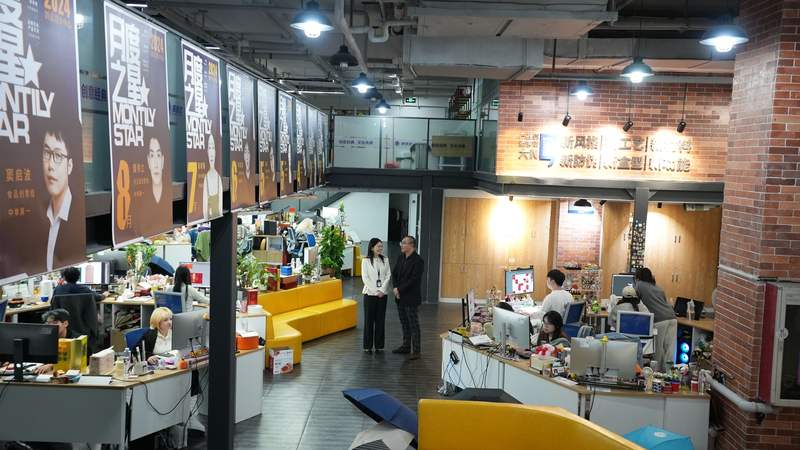 柏星龙11月27日龙虎榜数据