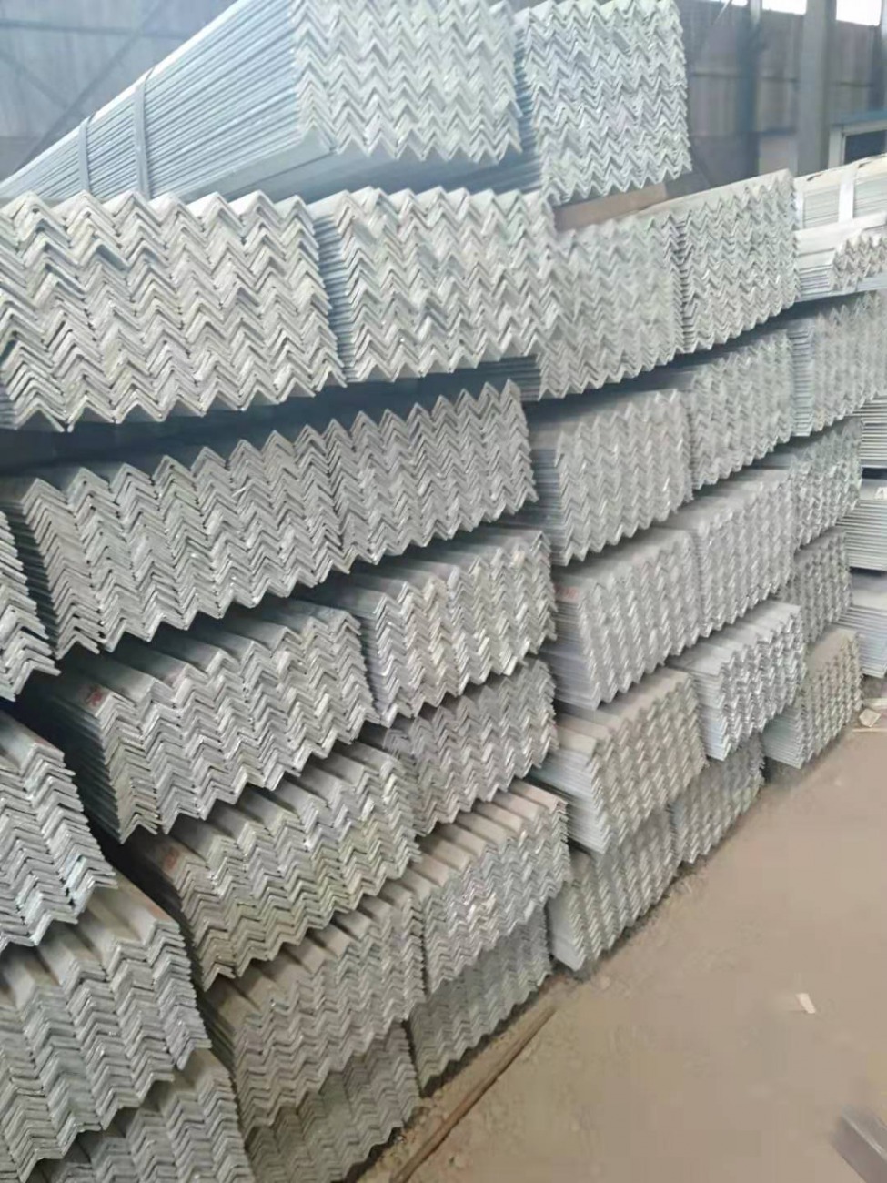 2024年12月16日济南槽钢价格行情最新价格查询