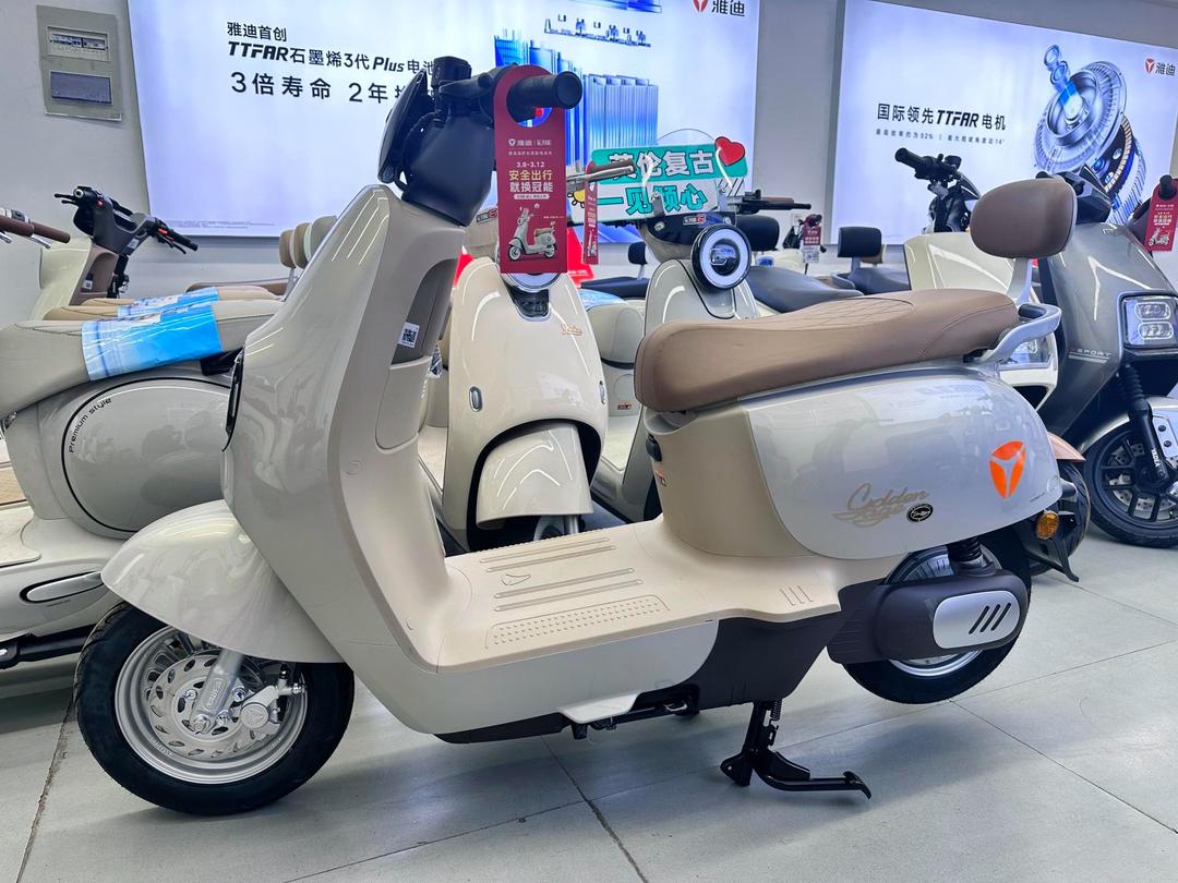 全场景都能跑得远！雅迪冠能S系列上新，重构行业长续航骑行标准