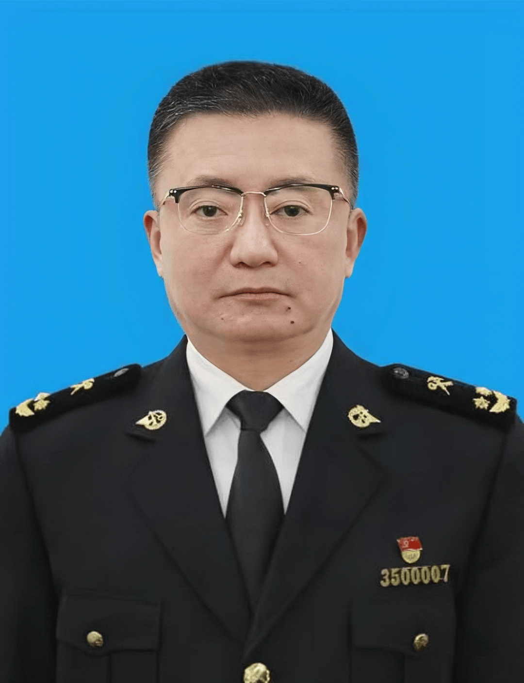 海关总署国家口岸管理办公室主任张宝峰会见俄罗斯联邦海关署副署长季莫费耶夫