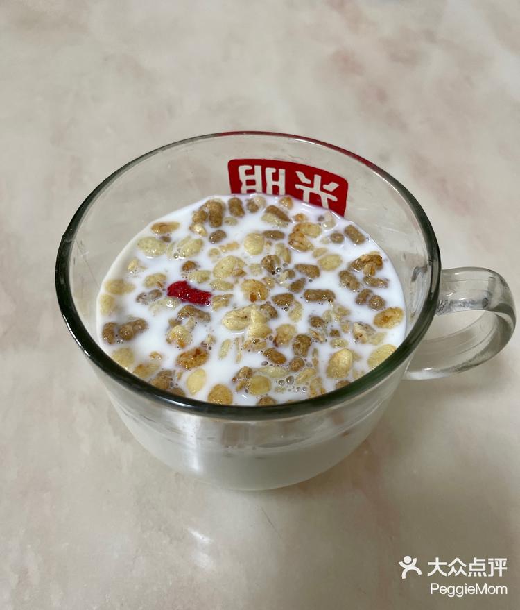 蒙牛乳业(02319.HK)6月27日回购488.72万港元，年内累计回购1.93亿港元