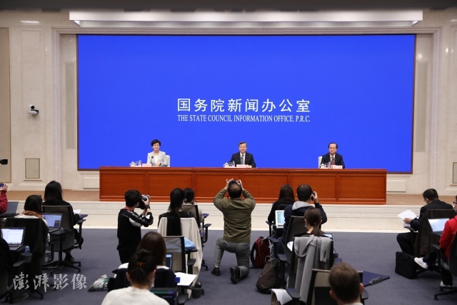 商务部副部长鄢东出席世贸组织电子商务规则高级研讨班开班式并致辞