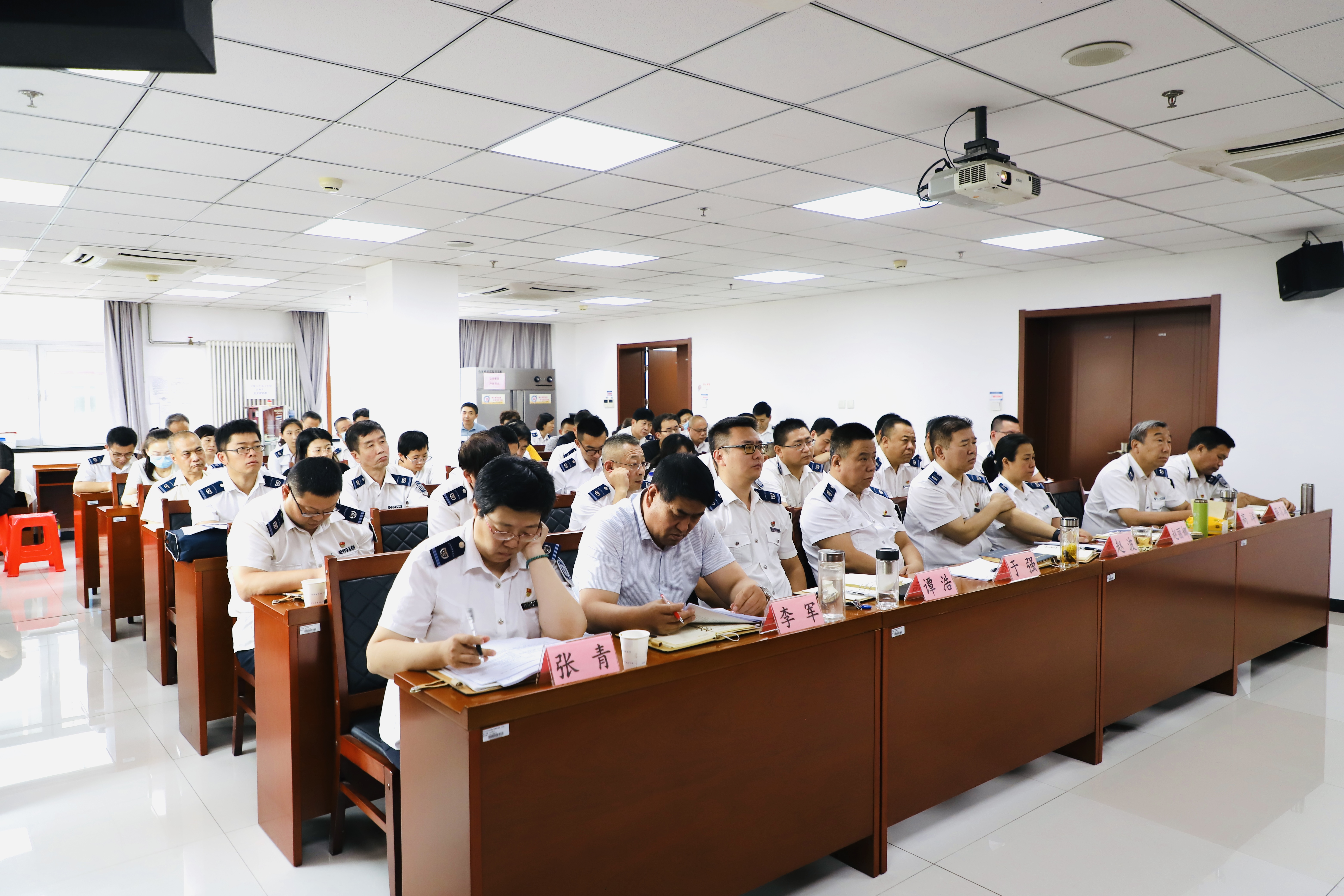 市场监管总局：清理地方标准 打通市场流通堵点