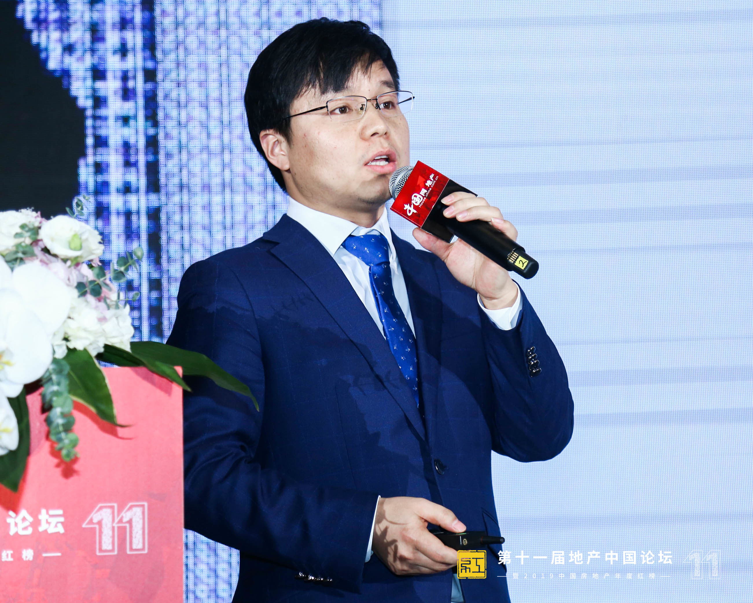杭州四宗地块收金46.23亿元;融侨集团拟对旗下8只债券实施重组|房产早参